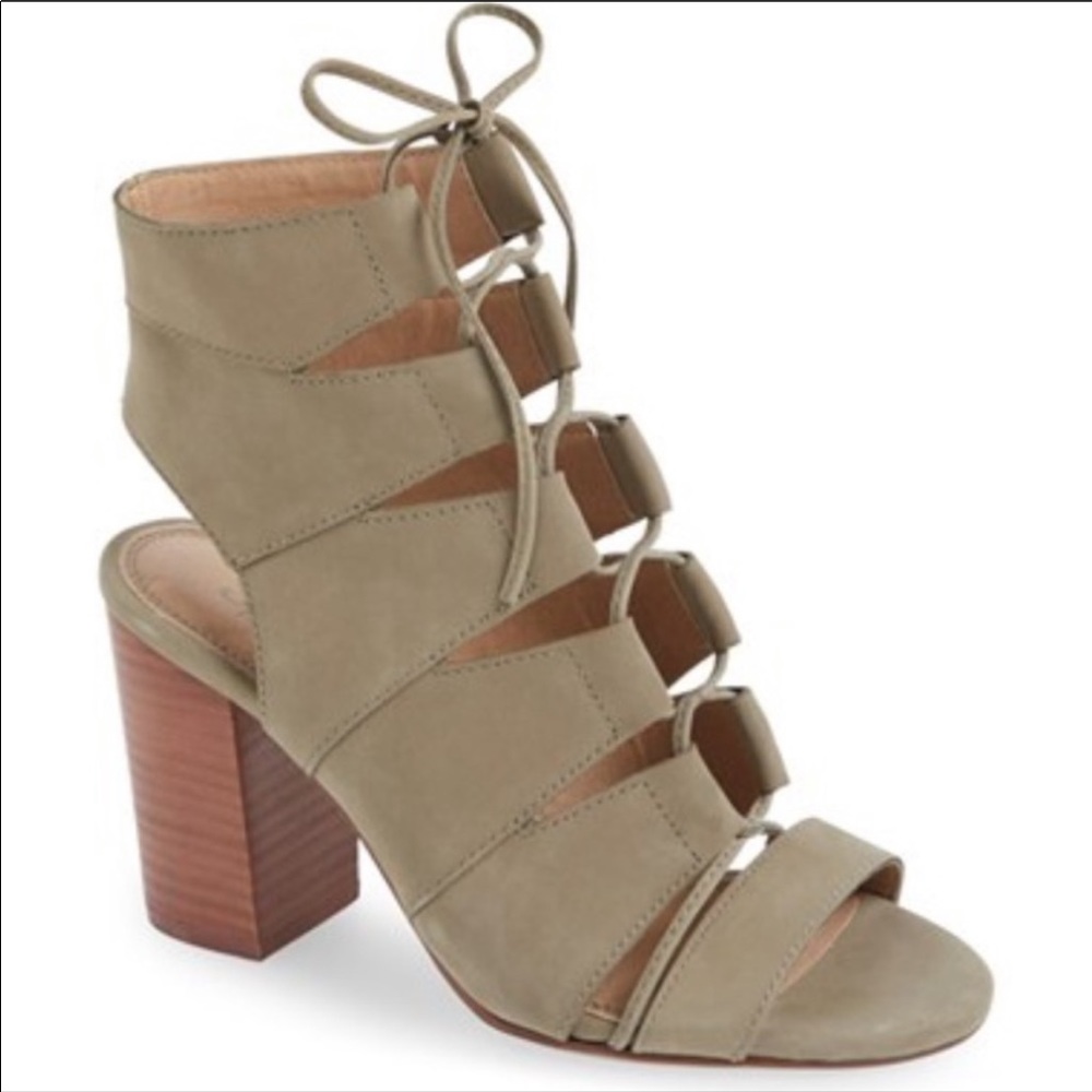 Splendid Banden Lace up heels